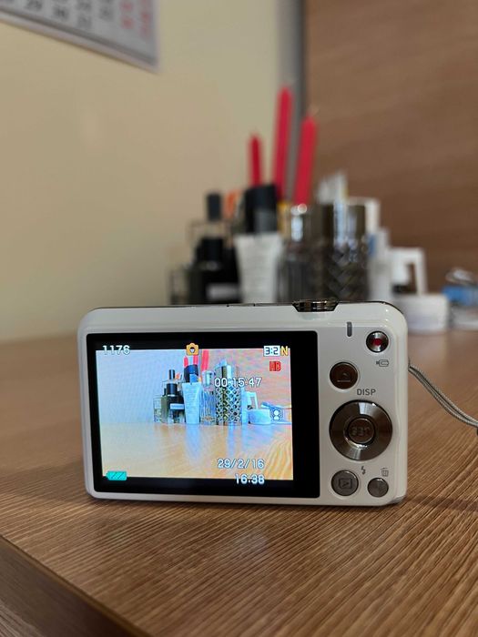 Фотоапарат Casio 16,1MP