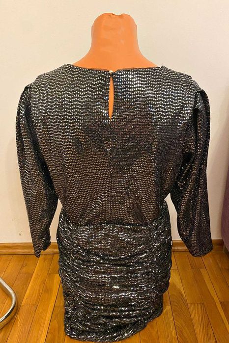 Rochie incretita cu paiete si maneca 3/4 Orsay