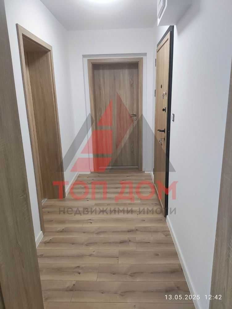 Дава се под наем Четиристаен апартамент в Варна, Център - 80 кв.м за 1300 € - Снимка #9