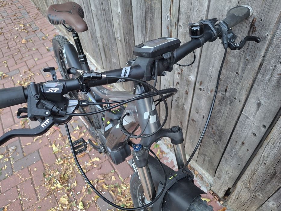 Bicicleta electrica Cube full suspension pe 29