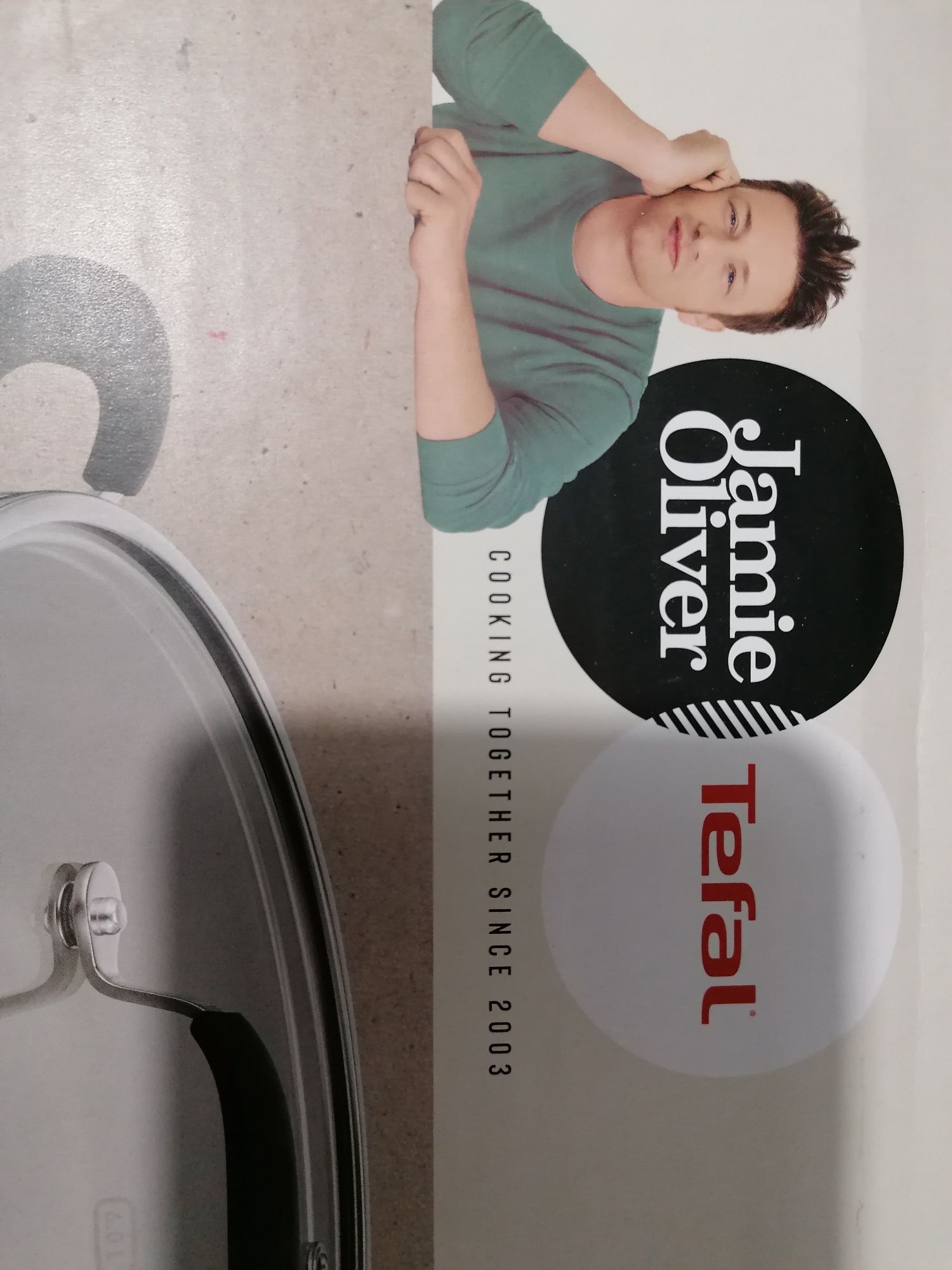 Тенджера Tefal Jamie Oliver - 26 см.
Лично предаване за Соф