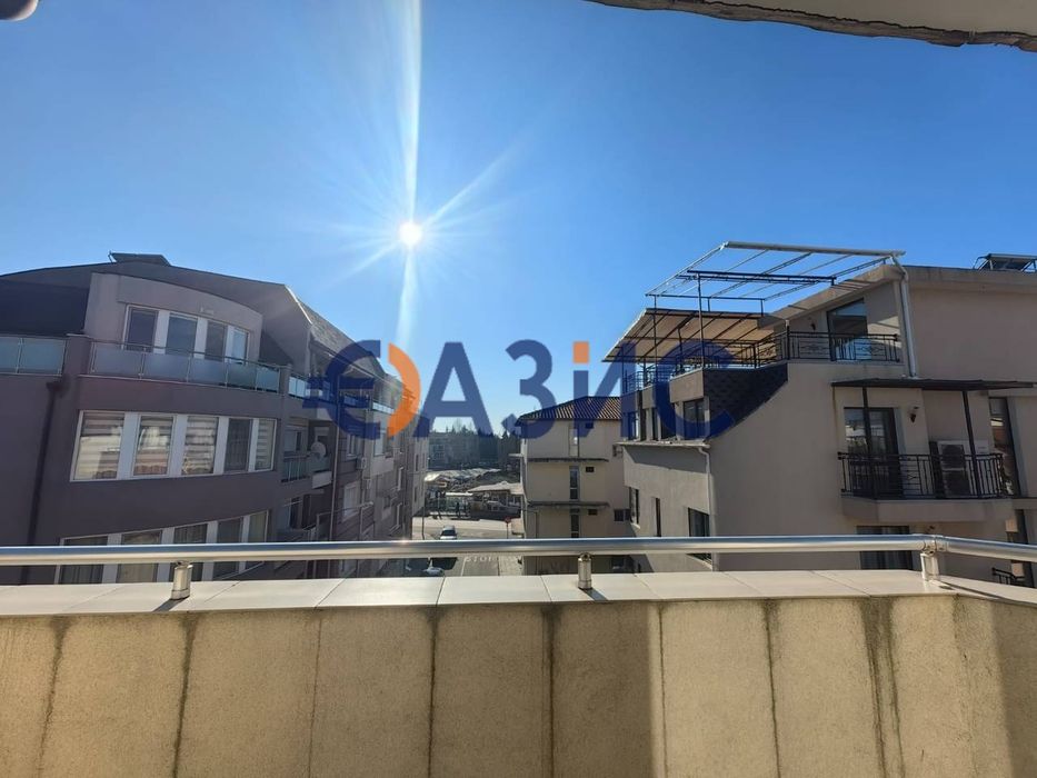 Продава се Едностаен апартамент в Несебър - 50 кв.м за 1260 €/кв.м - Снимка #10