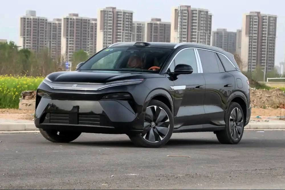 BYD TANG L dual motor 4wd в наличие