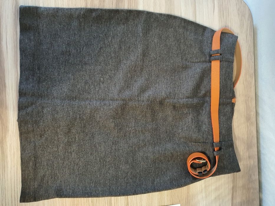 Продам юбку UOMO BOSS Италия