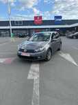 Vând golf 6 adusă recent