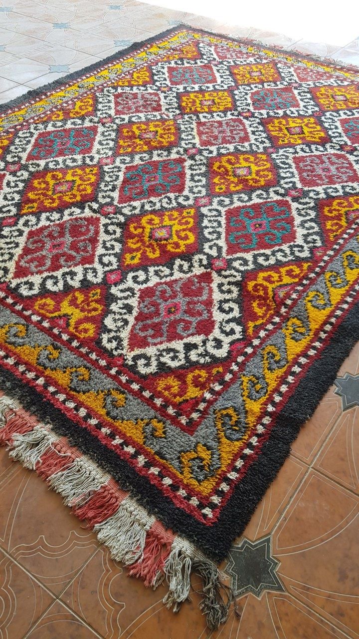 Продаю узбекский шерстяной ковёр ручной работы