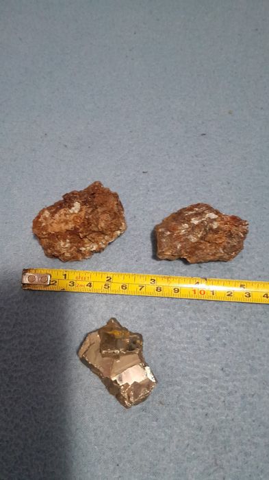 Pietrii de mina decorative