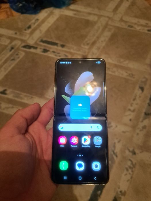 Самсунг Z flip 4
