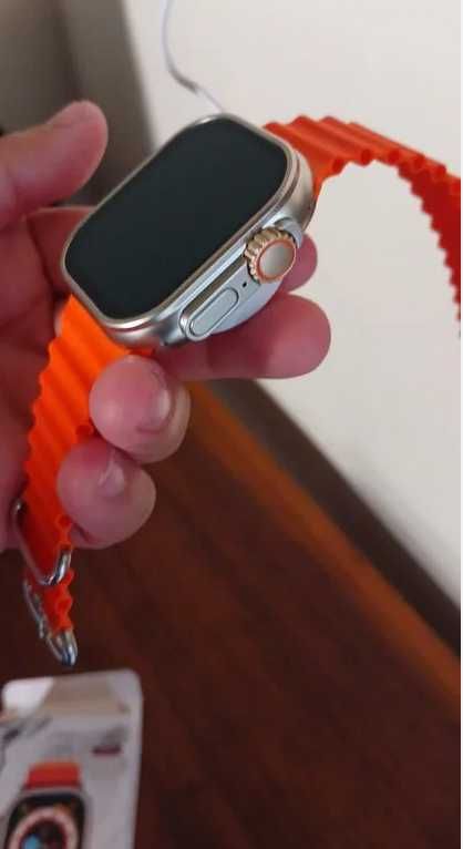 Apple Watch Series 9 Ultra 2