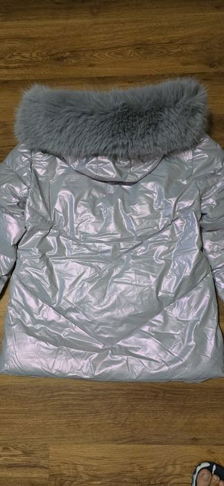 Зимно яке с качулка, непромокаем горен слой