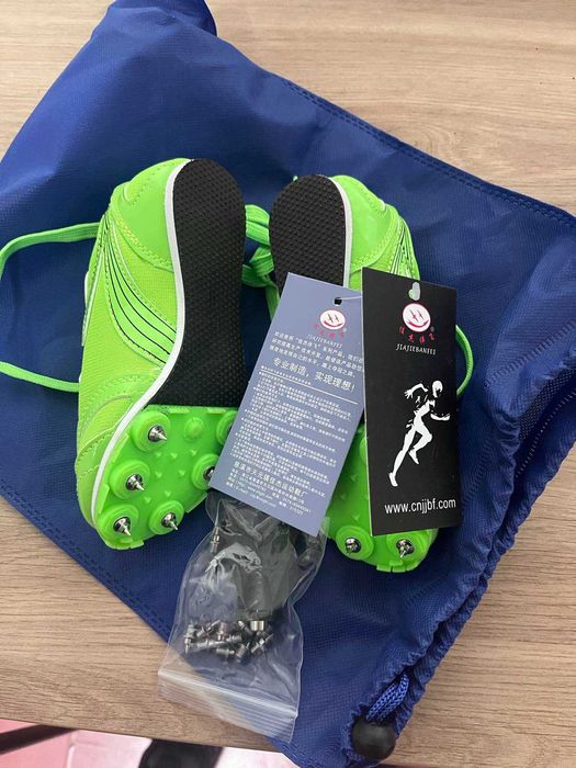 Детски шпайкове за лека атлетика 30 номера (17-17,5см) Пловдив