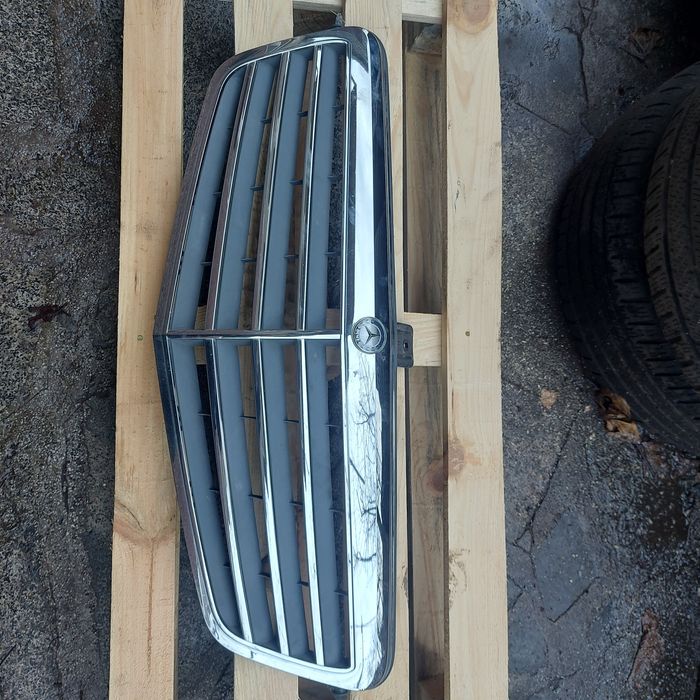 Решетка Мерцедес Е клас 212 / Mercedes E class w212