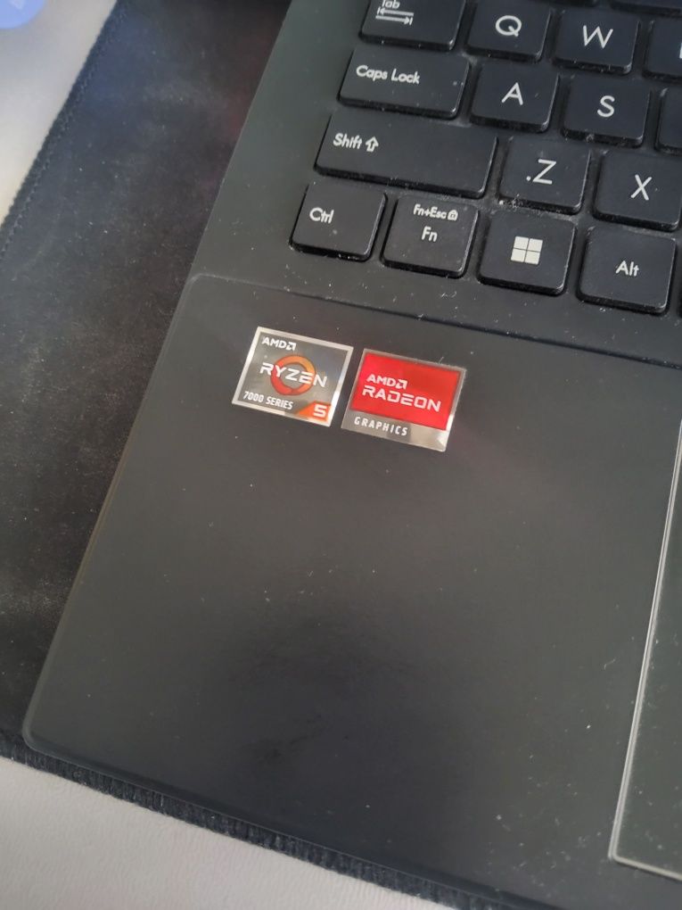 Ноутбук ASUS Vivobook Go 15