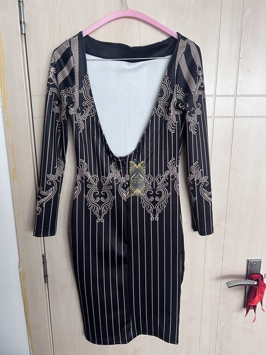Официална рокля с гол гръб 38 (S/M)