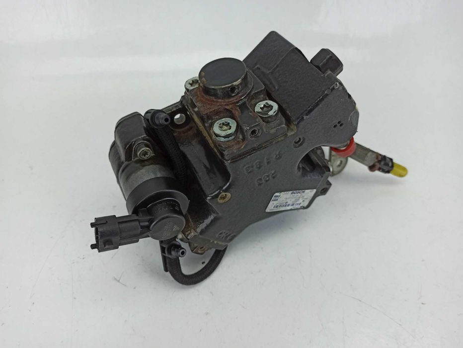 Pompa injectie Opel Corsa D  1.3 cdti  cod 0445010204