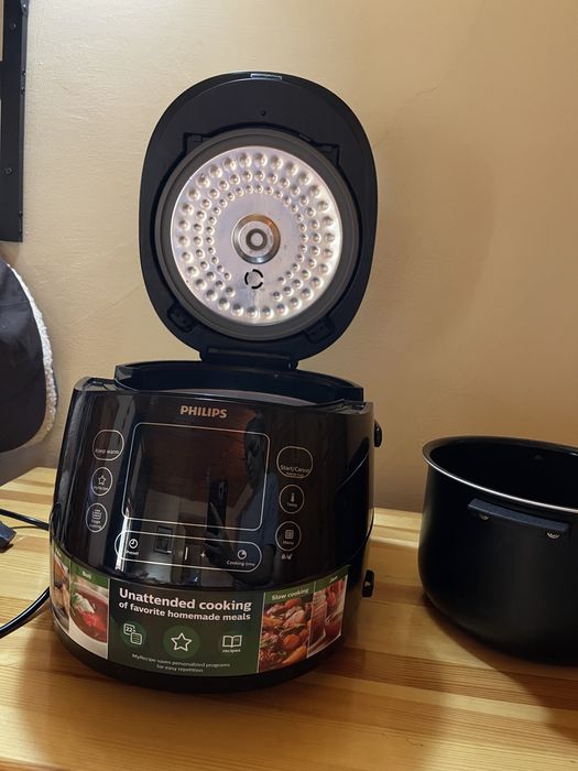 Мултикукър Philips