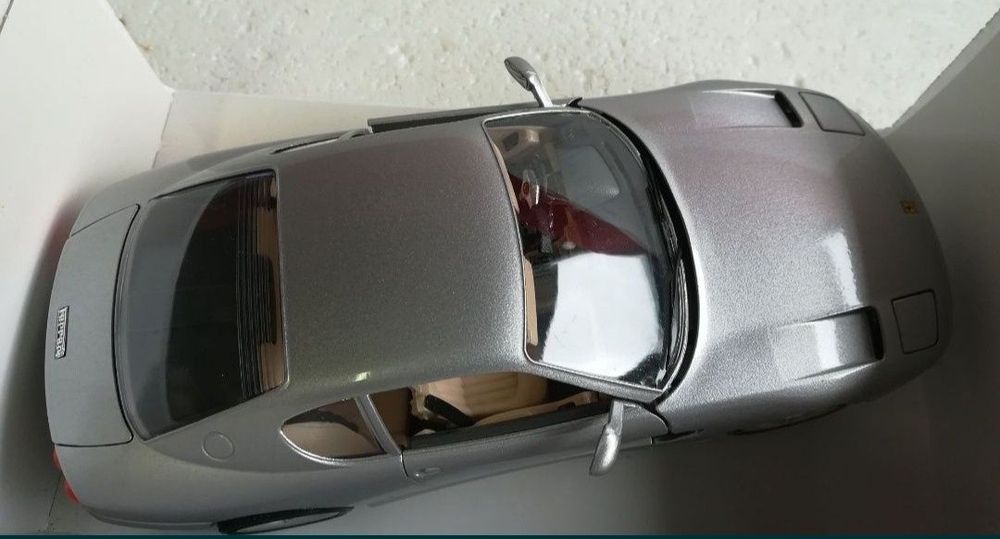 Ferrari GT 456 bburago 1:18
Scara 1:18
Bburago

Pozele reflectă realit