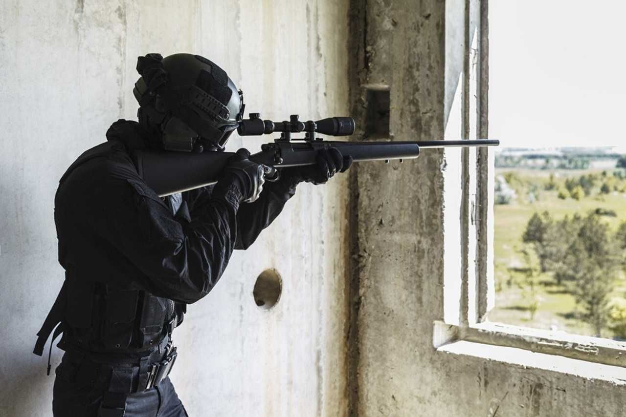SUPER OCAZIE!! Cea Mai Puternica Pusca (5J+) Airsoft (Sniper)Cu Luneta