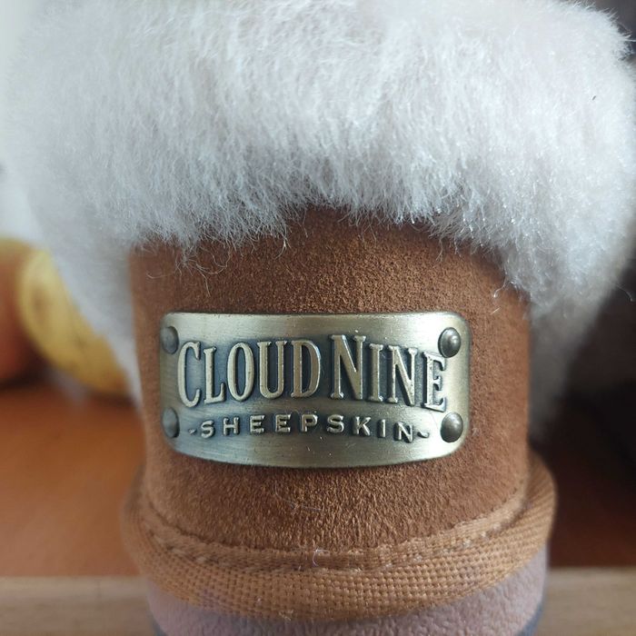 Cizme cloud nine tip ugg