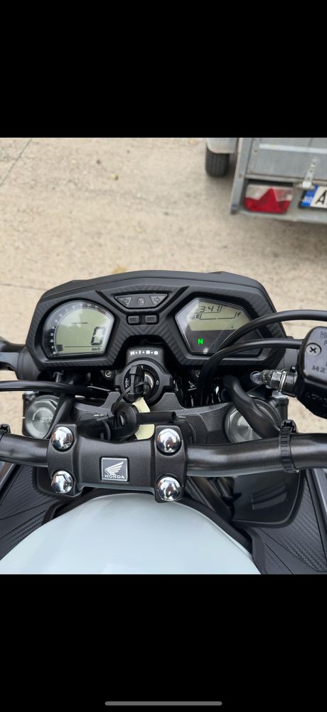 Vand Honda cb 650f impecabila 4200km