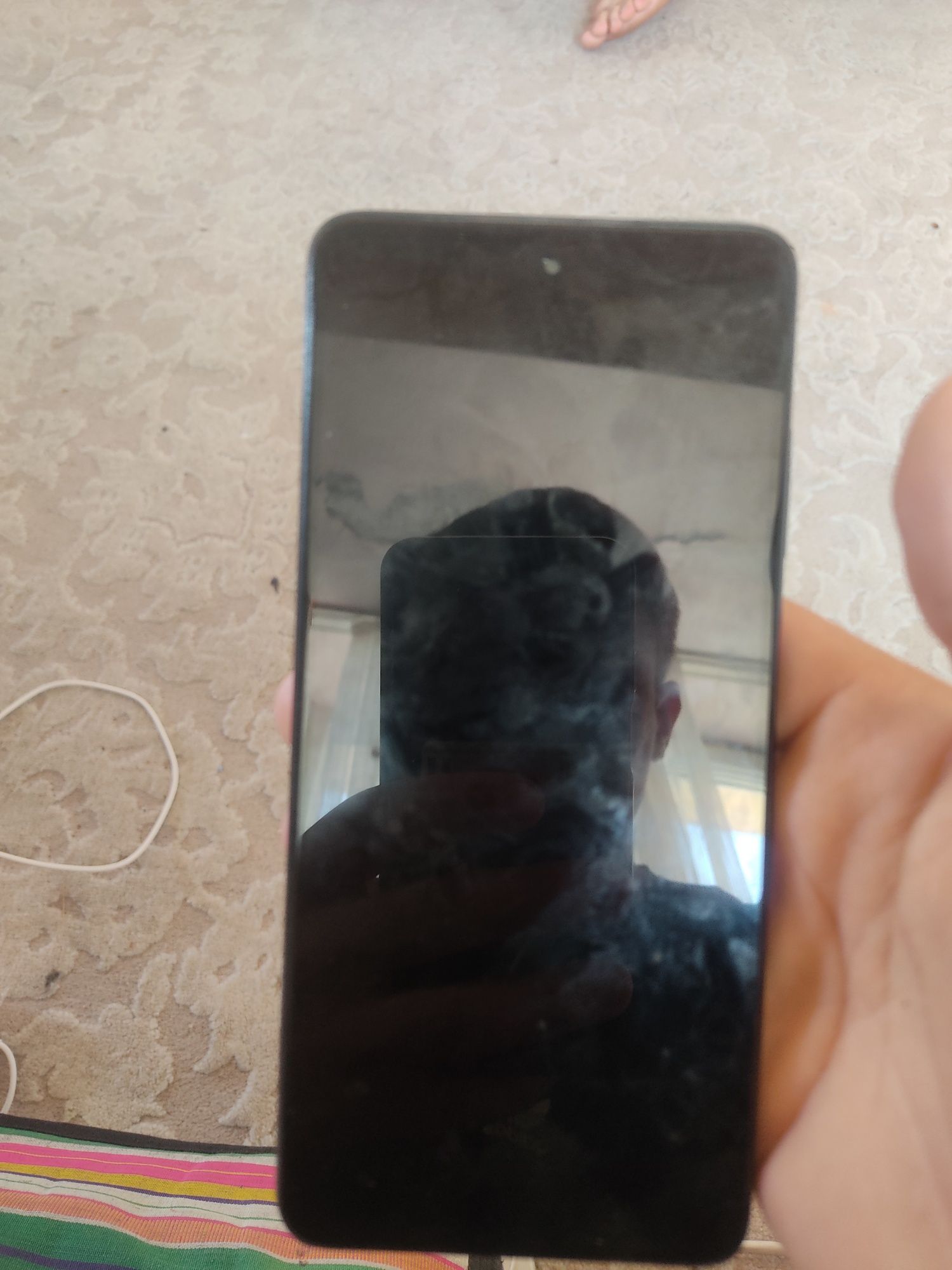 Poco x3 pro ideal holatda sotiladi narxini kelshamz.