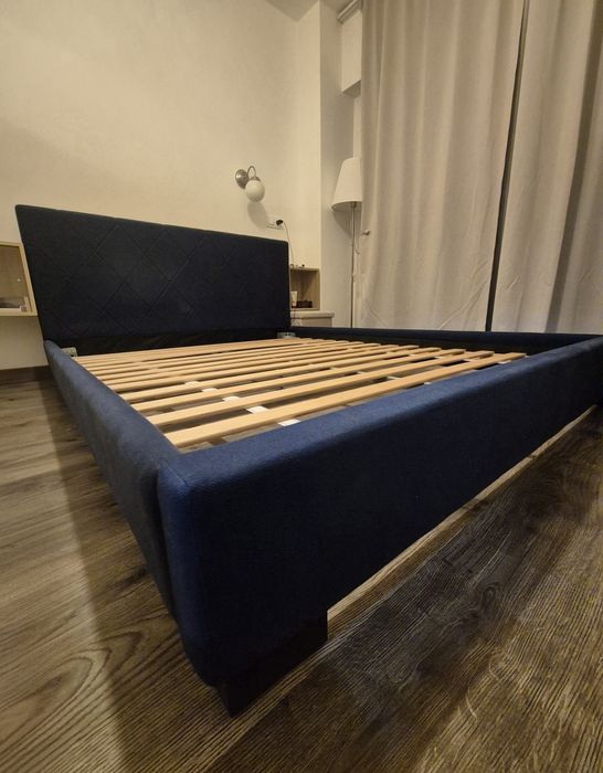 Cadru Pat Matrimonial Tapitat (160x200) + Somieră Inclusă