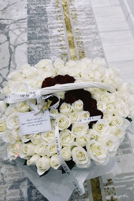 Цветы 101 шт А буква