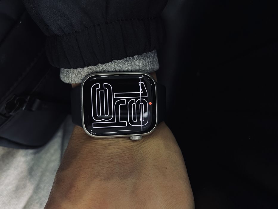 Продам Apple  Watch 8 series 45 mm