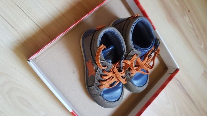 Ghete / cizme / adidasi copii stare foarte buna, sau ca noi