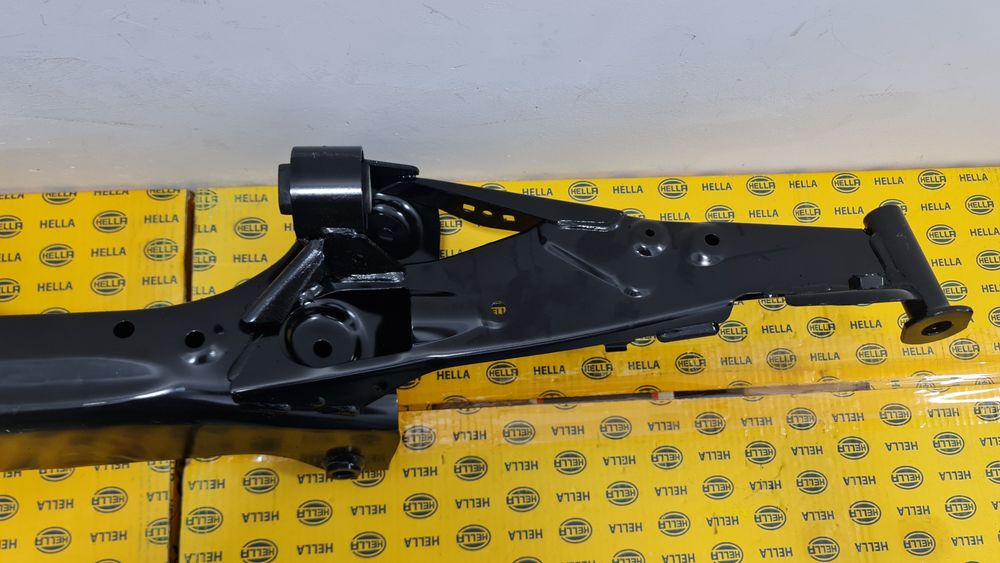 Cadru punte spate noua xdrive BMW 1 f40 f44 x1 f48 f49 x2 f39 2 f45 mi