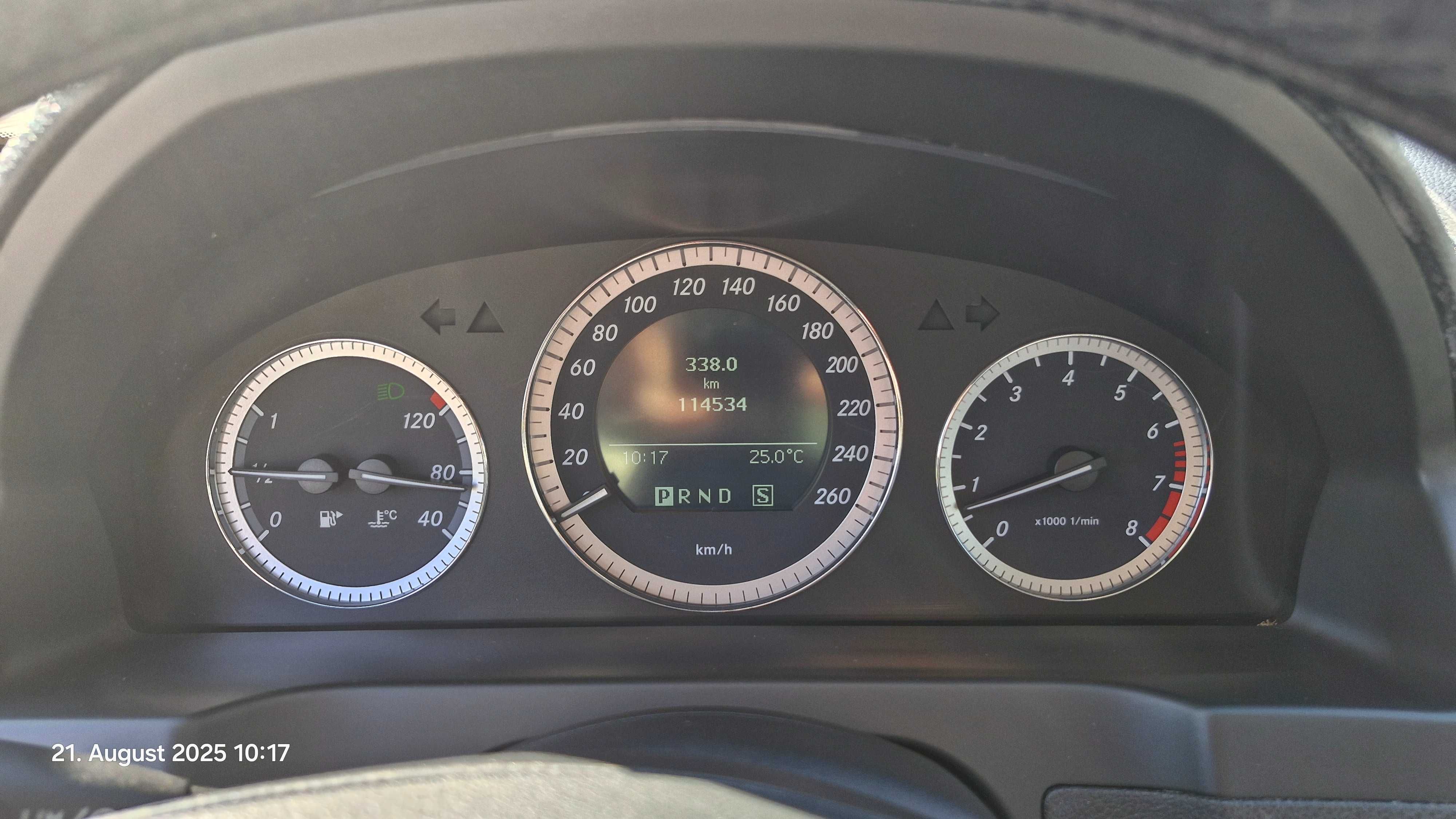 Mercedes-Benz C 230