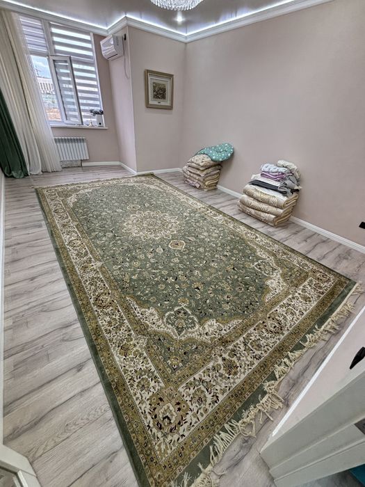 Ковер 5x3 м — в отличном состоянии