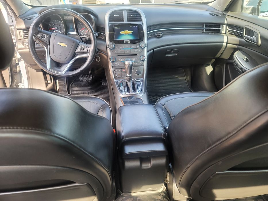 Chevrolet malibu 1