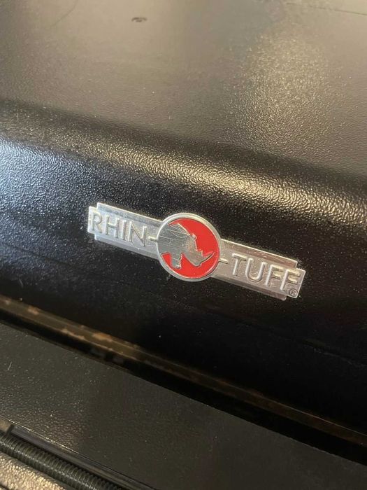 Машина за метални спирали /дупчене 4 мм дебелина /Rhin-O-Tuff HD-7700