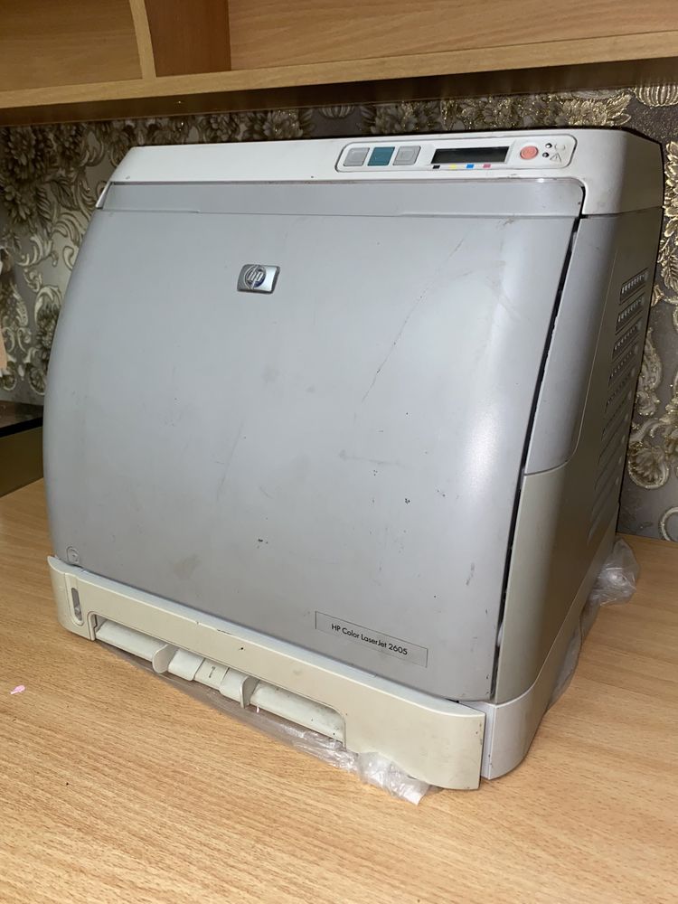 принтер hp colour laserjet 2605