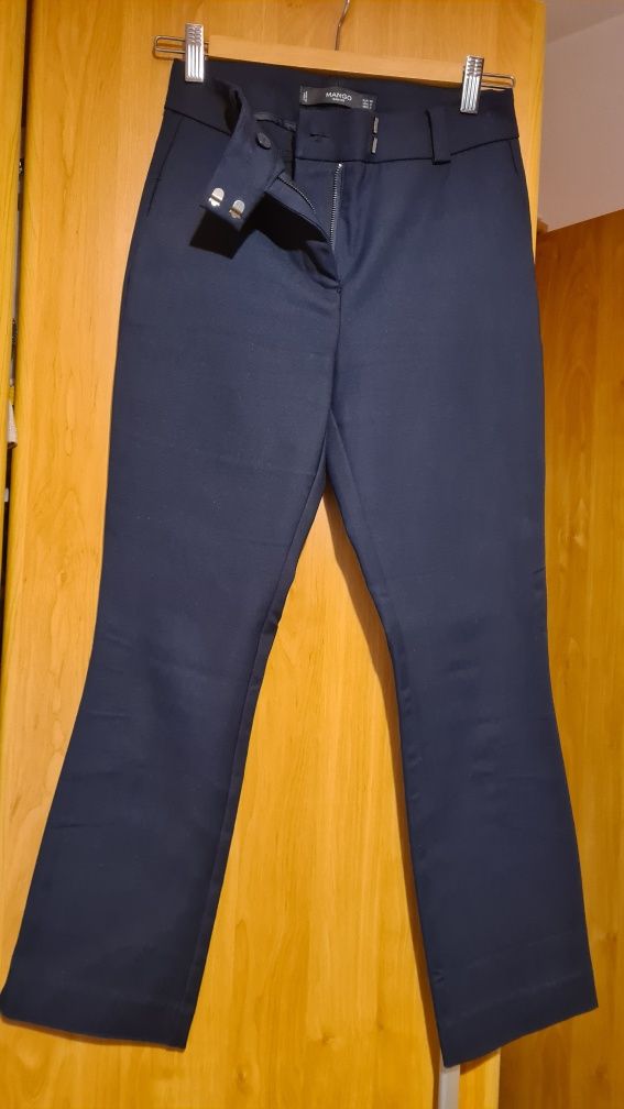 pantaloni MANGO bleumarin marime 36/S