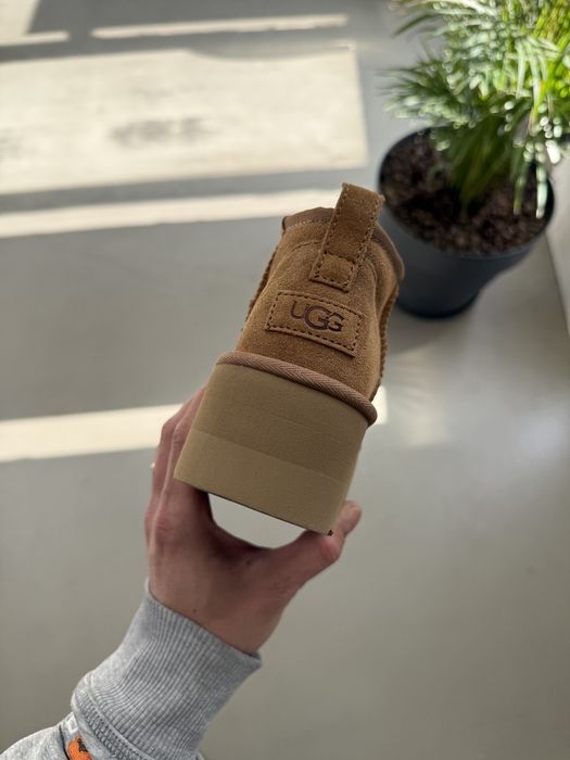 Дамски апрески UGG Размер:36,37,38,39,40