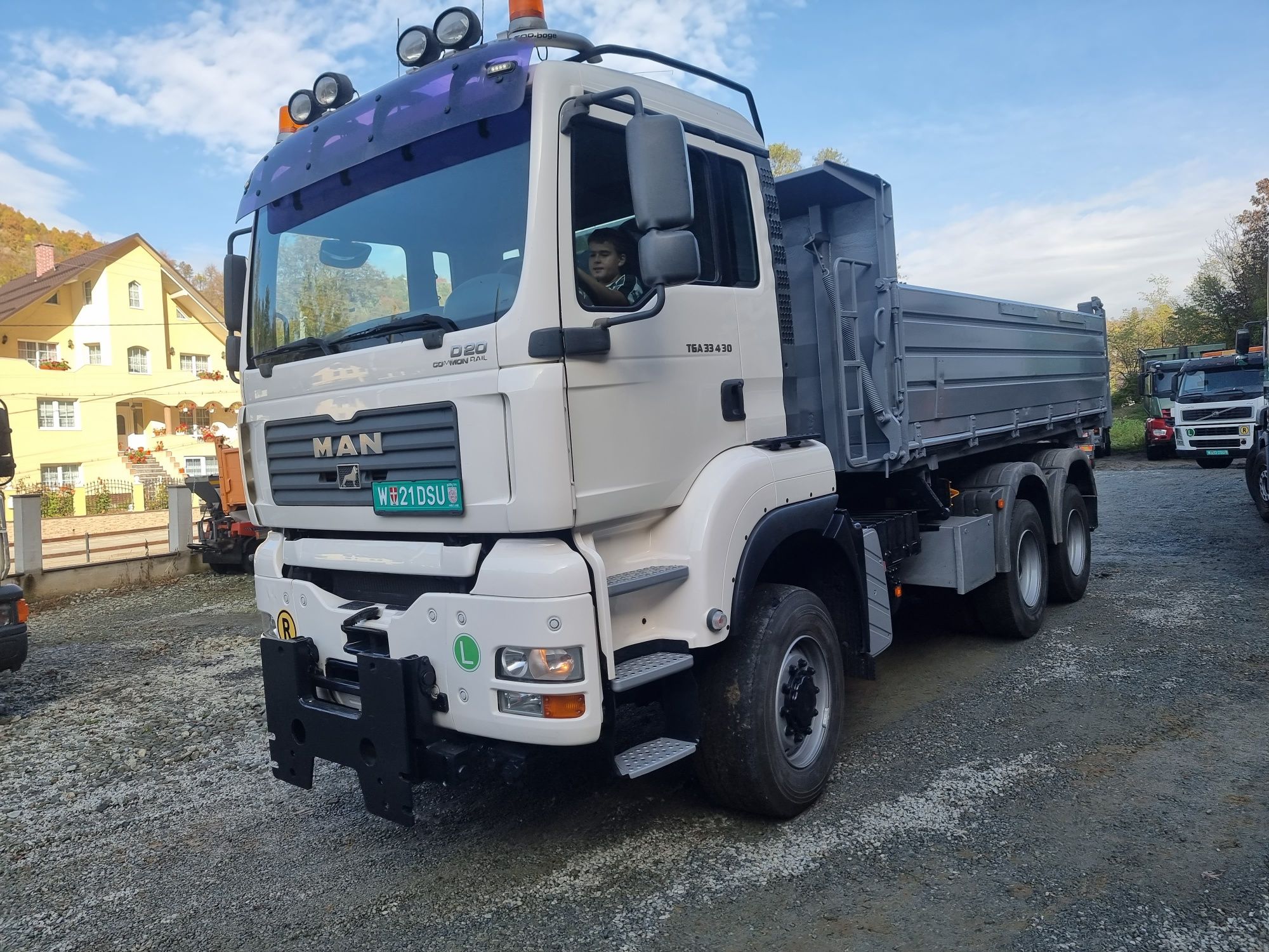 Man tga 6x6 basculabila 3 parti