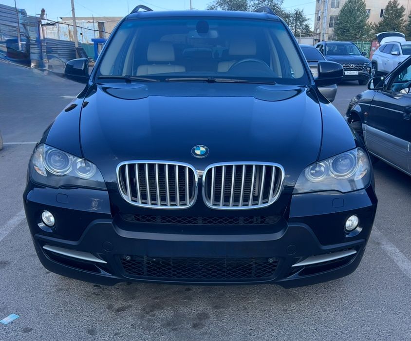 Продам ноздри бмв х5 е70 ( оригинал)