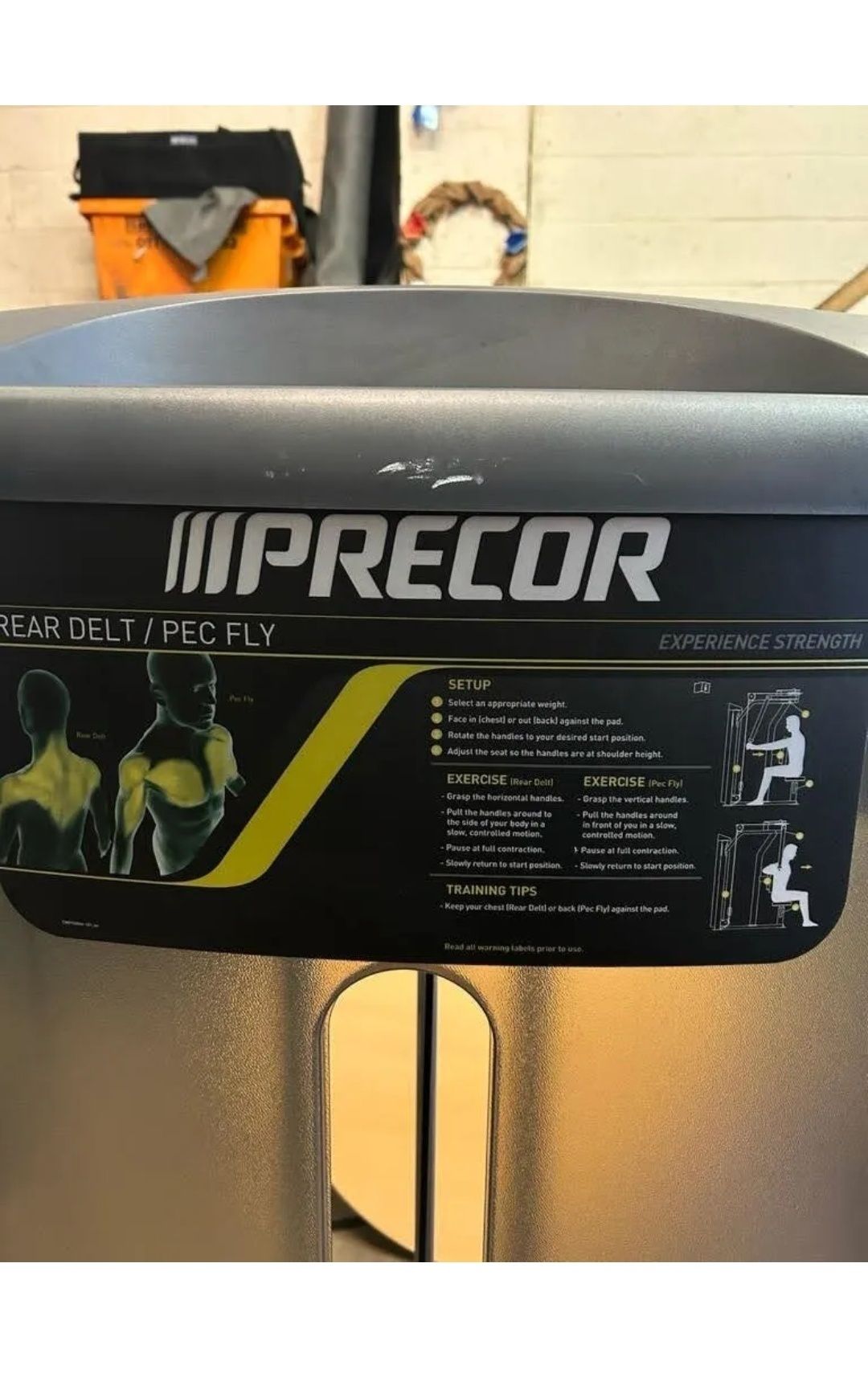 Precor dual fluturari piept / umeri (pec fly/rear delt)