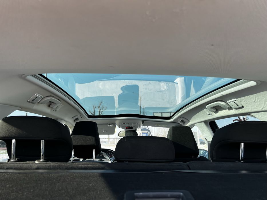 Inchiriez Peugeot 308 - Uber/Bolt/Ridesharing