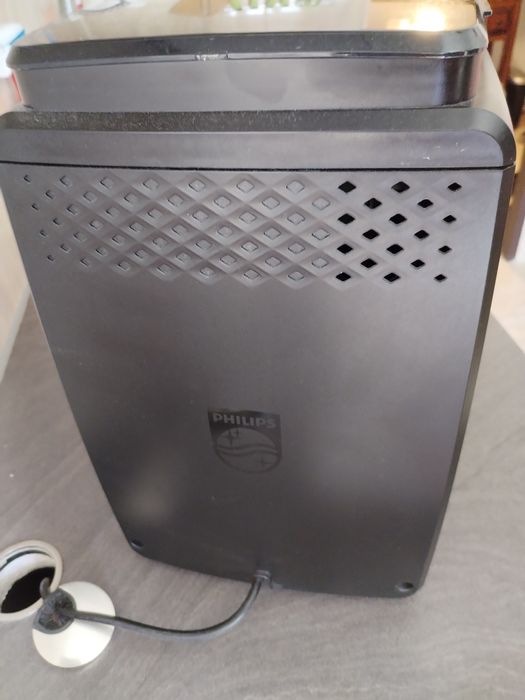 Espressor automat Philips EP2231/40, sistem LatteGo, 3 bauturi, filtru