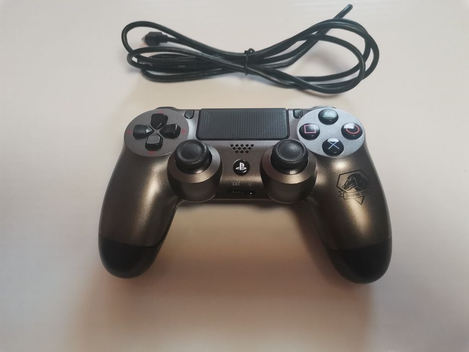 PS 4 / 500 GB конзола
