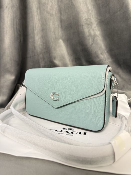 Coach wyn Crossbody shoulder bag