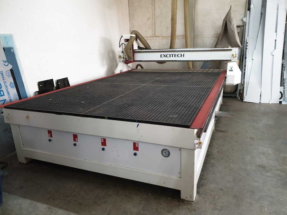 Vand Router CNC Excitech E2 Heavy Duty 300x200cm