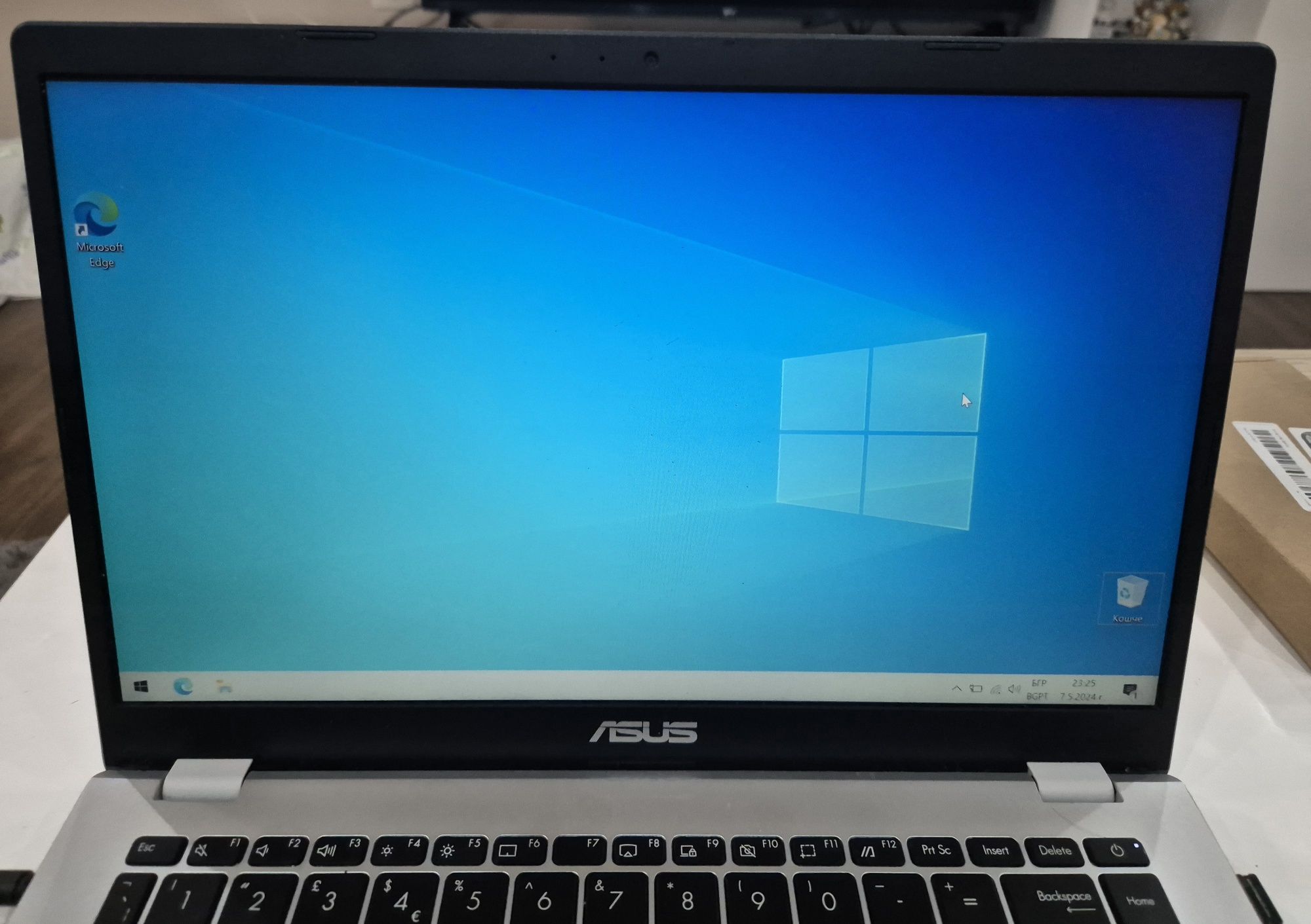 ASUS E410M, 14 инча, Intel Celeron