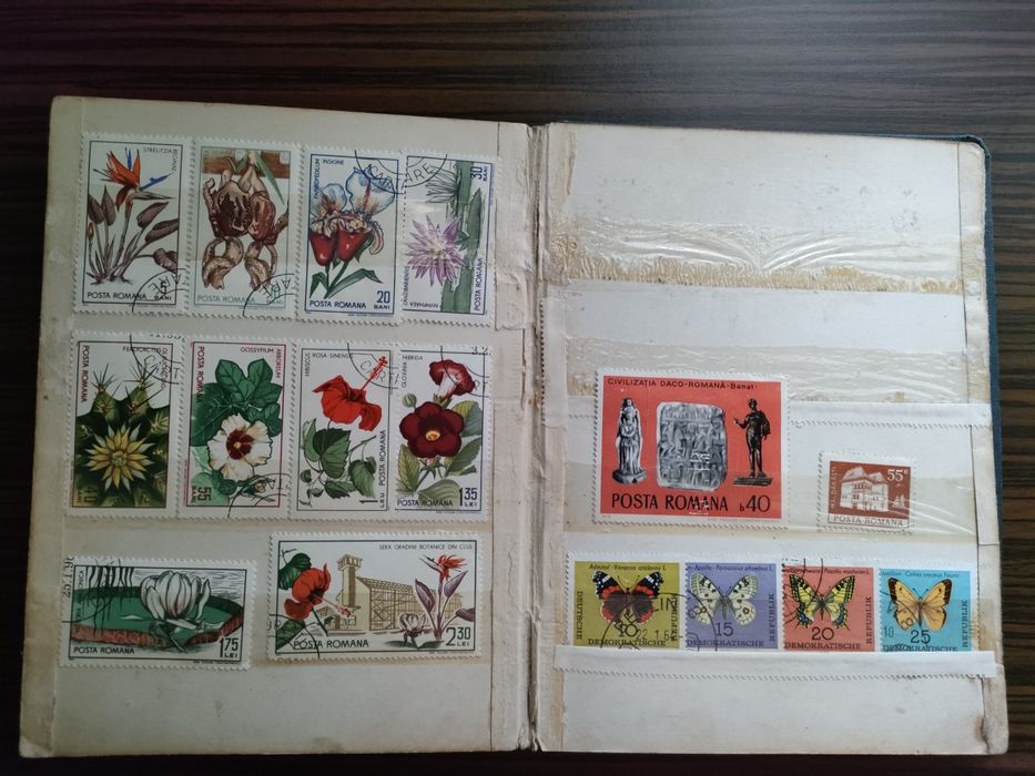 Vand Clasor cu timbre vechi, de colectie