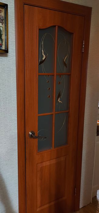 Продам межкомнатные двери