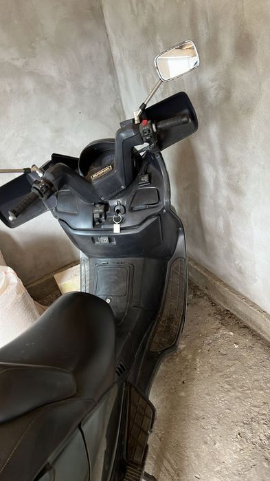 Scuter suzuki burgman