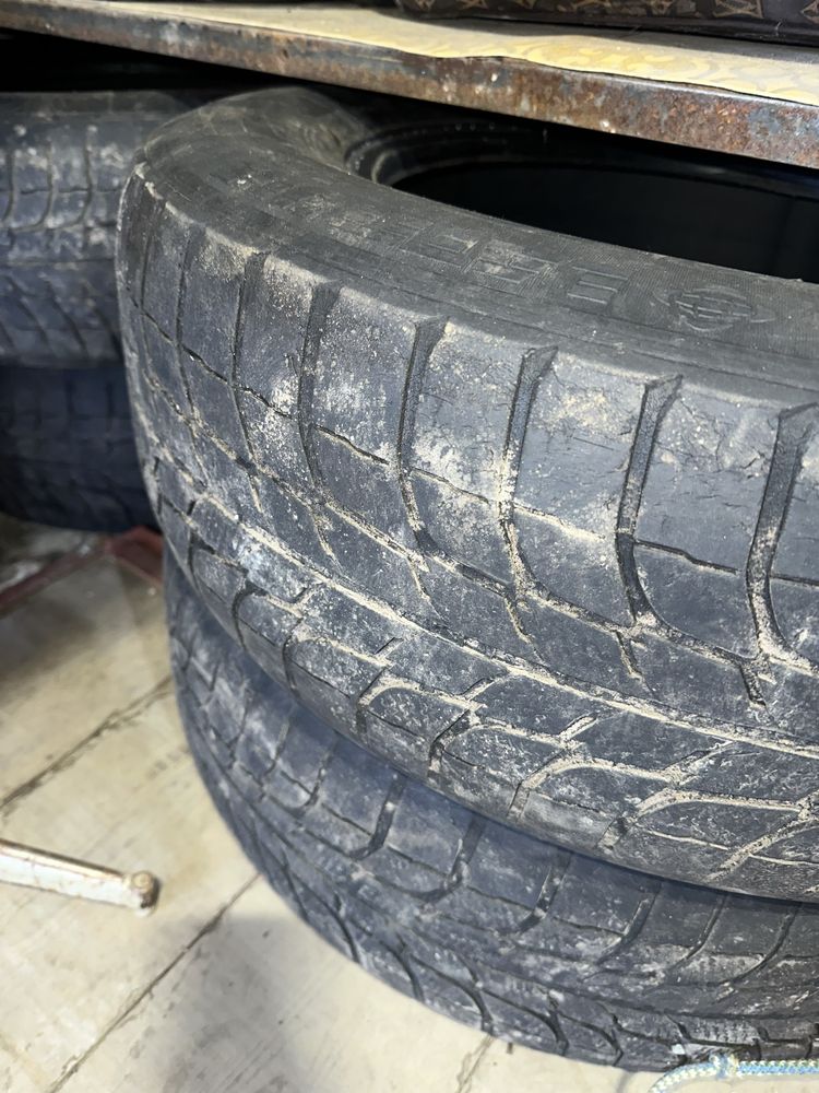 Шины R17 235/65 michelin